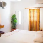 Dorana & Trekking Aparthotel