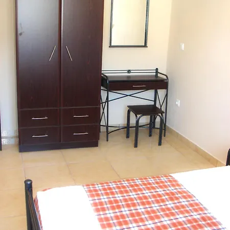 Lejlighedshotel Dorana & Trekking