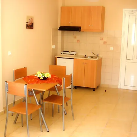 Dorana & Trekking Diafánion