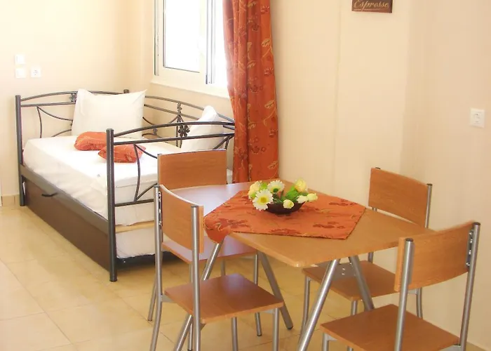 شقة فندقية Dorana & Trekking 4*