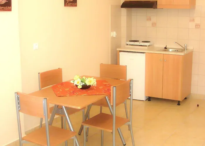 شقة فندقية Dorana & Trekking 4*