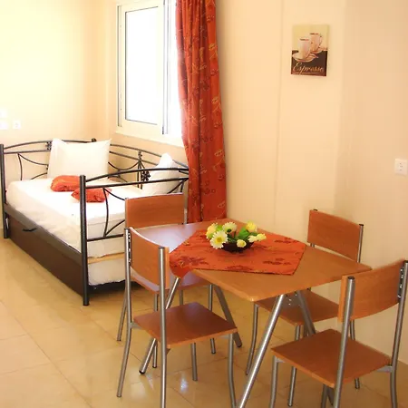 Apartahotel Dorana & Trekking 2*