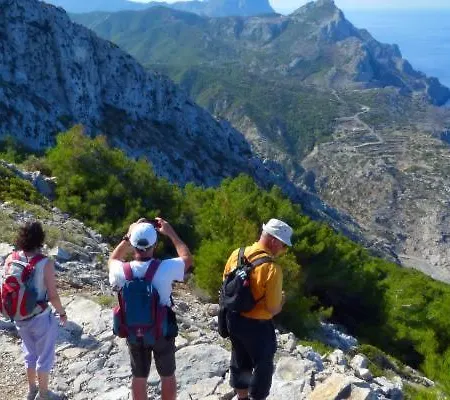 Aparthotel Dorana & Trekking