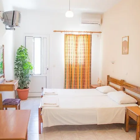 Dorana & Trekking Aparthotel 4*