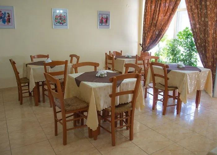 Dorana & Trekking شقة فندقية