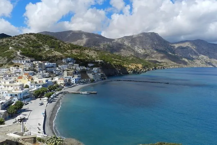 Dorana & Trekking شقة فندقية 4*